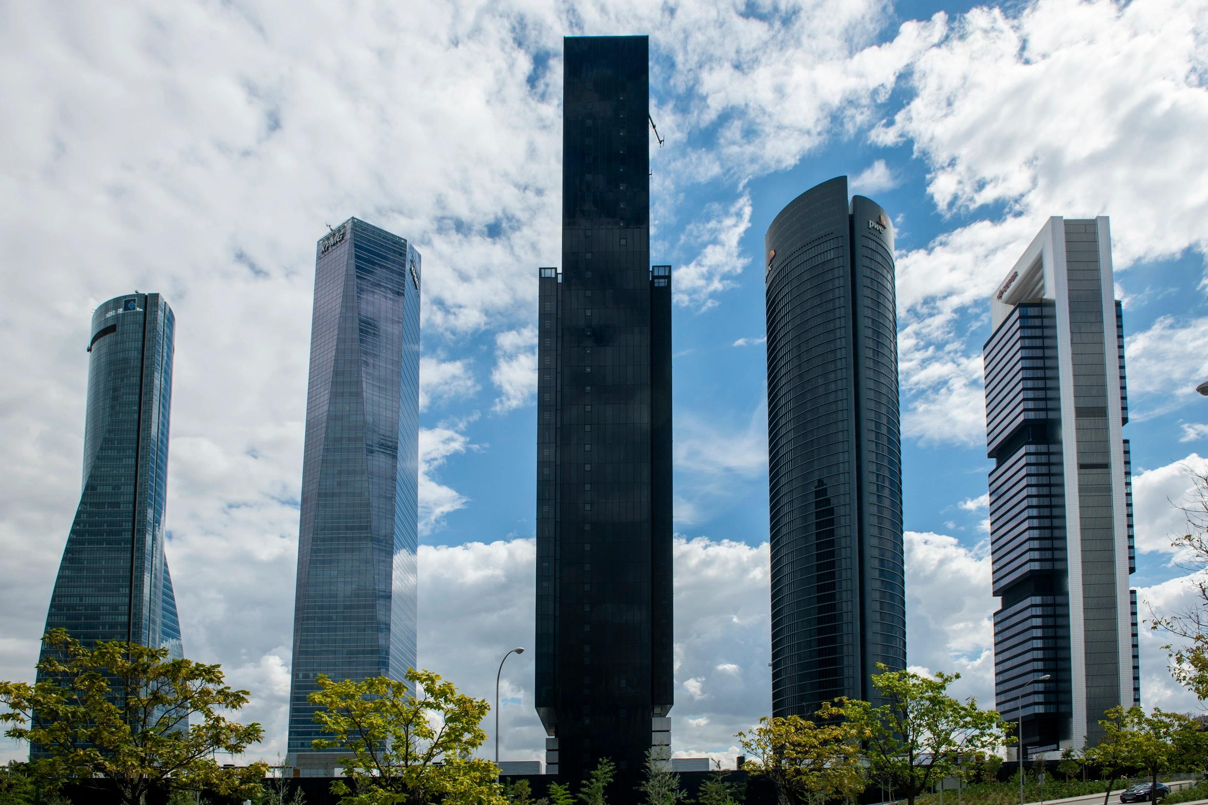 Opened in 2021, the IE Tower is one of the tallest academic campuses in Europe and a symbol of IE University's commitment to innovation, sustainability, and academic excellence. Located in Madrid's Cuatro Torres Business Area, the vertical campus is designed specifically for undergraduate and graduate students. It features over 50 high-tech classrooms, auditoriums, labs, and collaborative workspaces spread across 35 floors, all aimed at providing a cutting-edge international education experience.